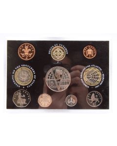 2001 United Kingdom Deluxe Gem Proof set with COA and booklet no outer box