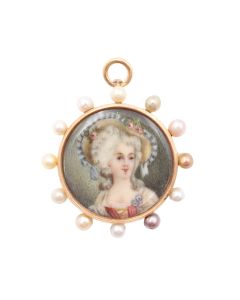 Marie Antoinette hand painted miniature Brooch/Pendant 14K+ yellow gold 