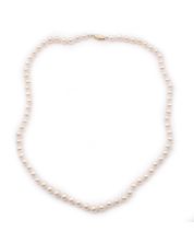 Cultured Pearl Necklace 18 inch 14K gold clasp 