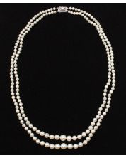 AKOYA Pearls x 199 cream/rose double strand 19 and 17 inch w/appraisal $3500.00